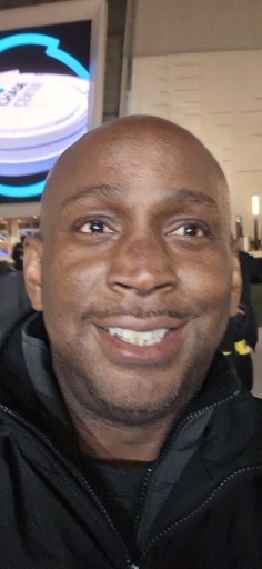 Robert A Green Jr artist image
